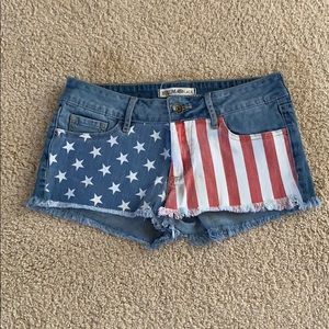 Bullhead American flag shorts